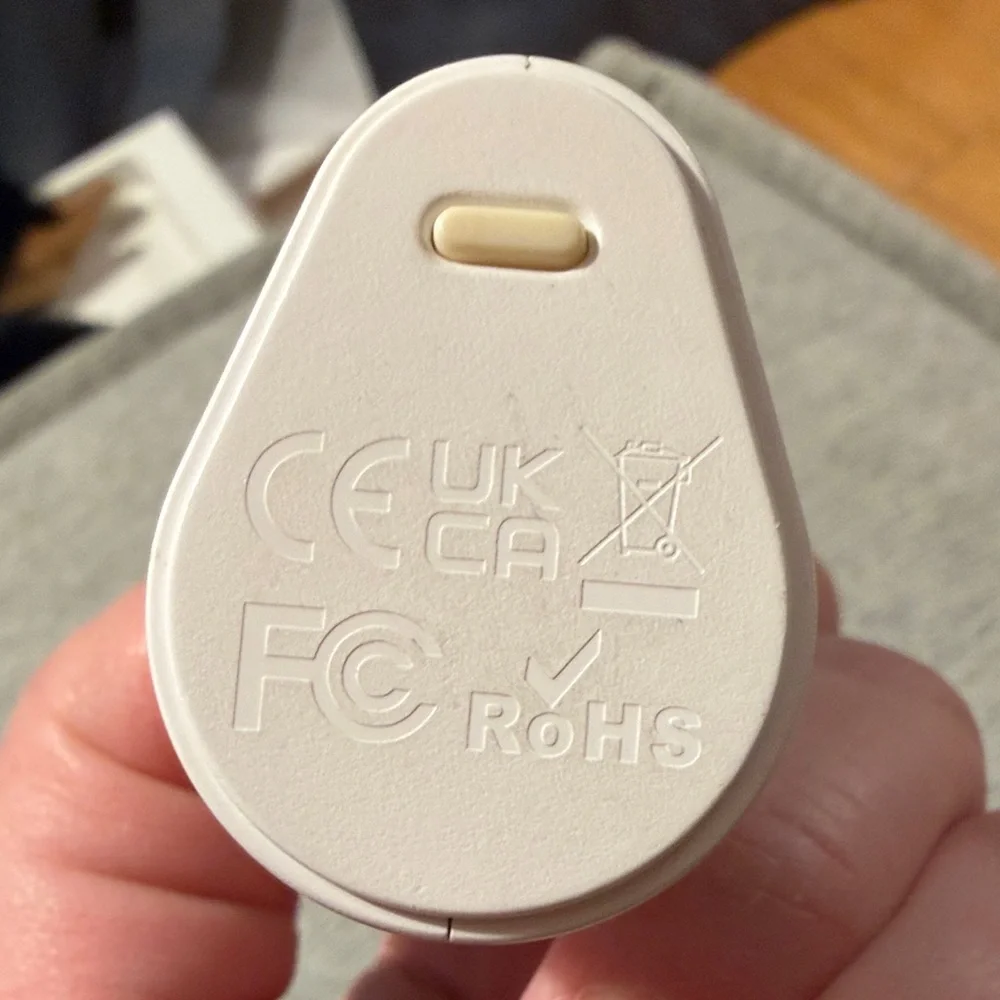iWALK White Portable Charger y.